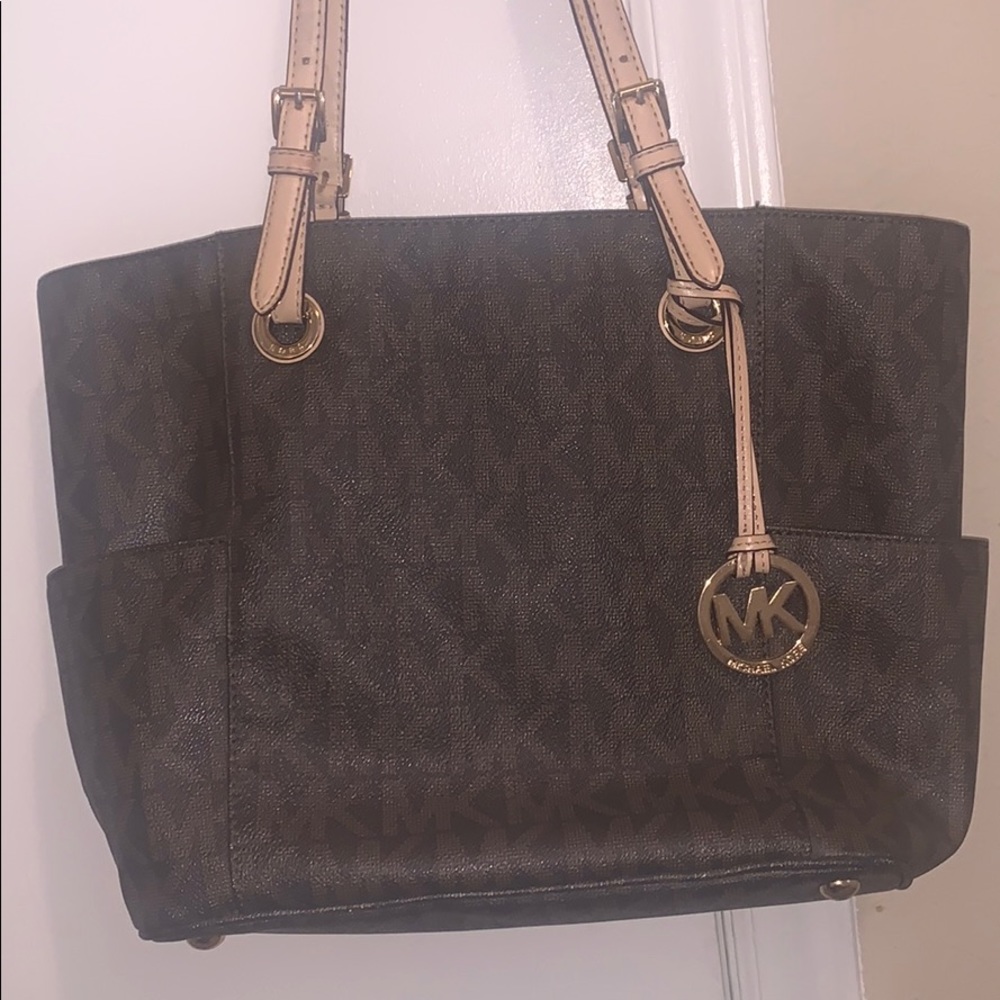 Michael Kors MK Tote